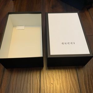 Gucci box (empty)